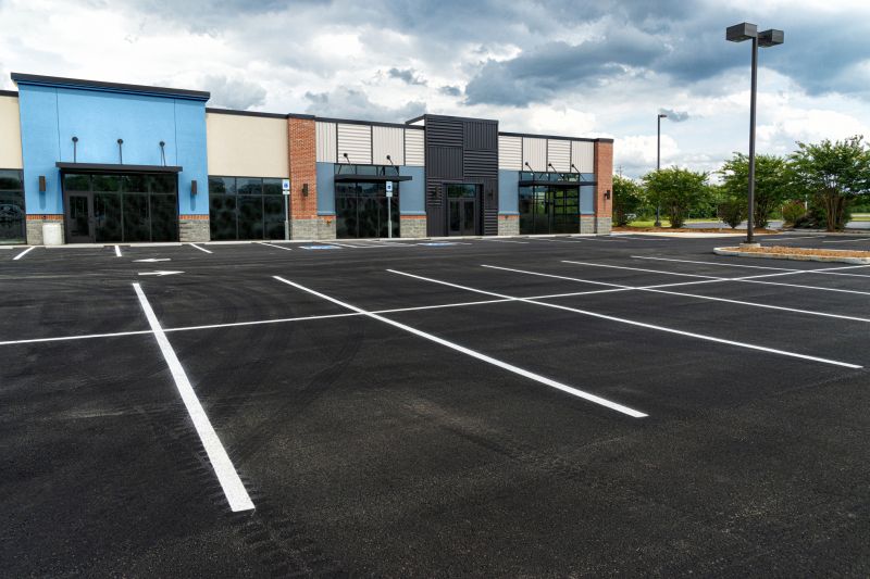 Asphalt Parking Lot Sealing in Sarasota, FL