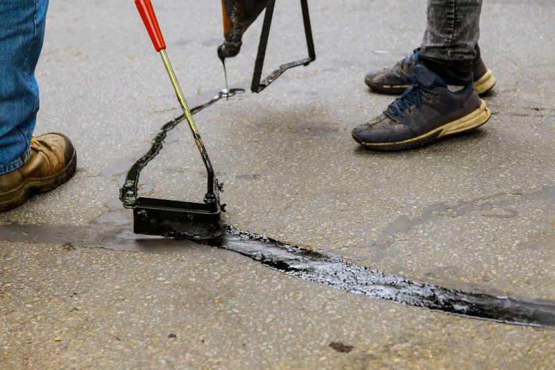 Asphalt Slurry Sealing in Grand Rapids, MI